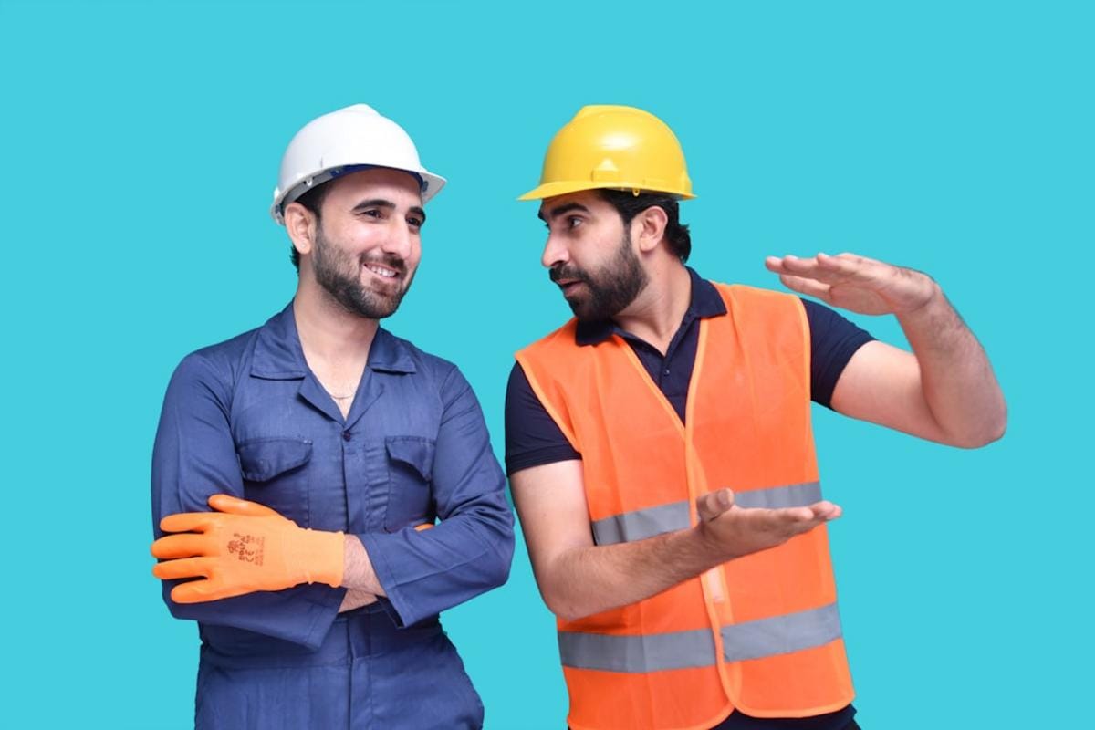 Çalışma güvenliği eğitimi Yasal düzenlemeler ve çalışma güvenliği eğitimleri alan işçiler